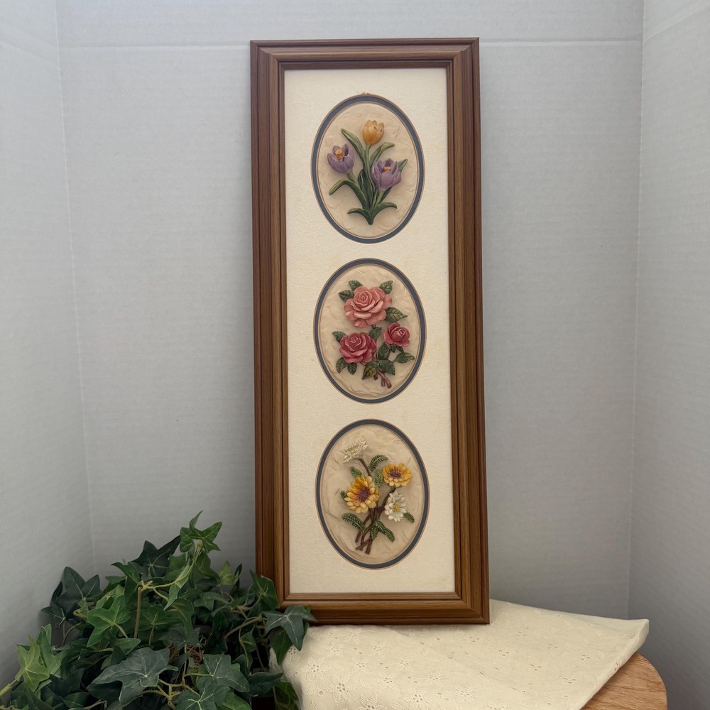 Vintage 3D Floral Wall Plaque Framed Botanical Relief Art Cottage Decor